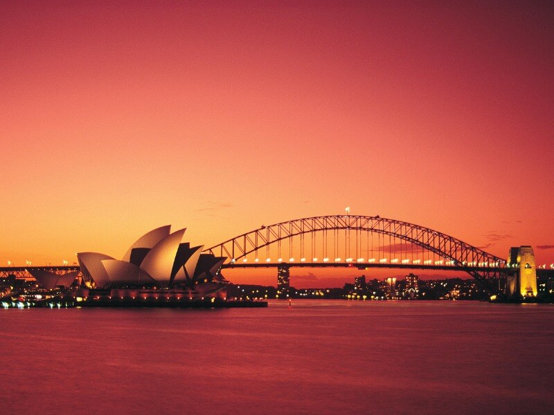 Sydney_Harbour_at_Sunset